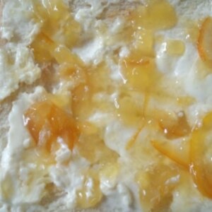 クリームチーズとオレンジマーマレード♪トースト